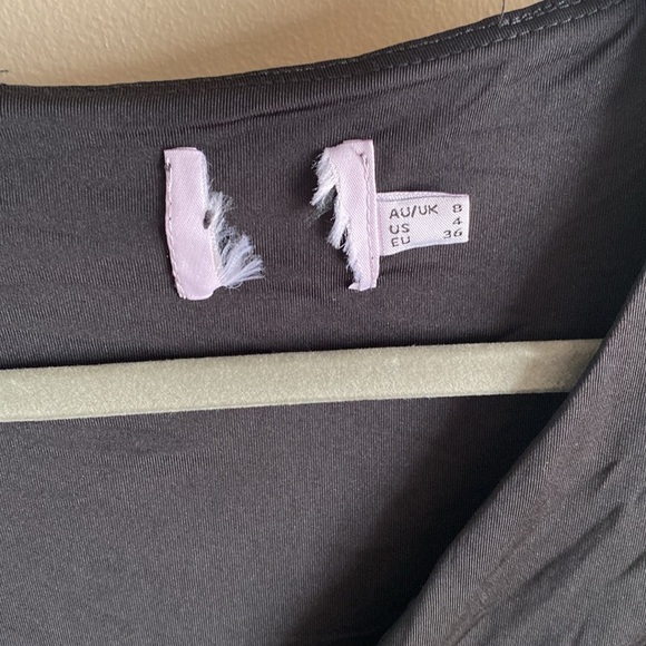 NWOT Princess Polly Long Sleeve Low Cut Fitted Black Mini Dress Size 4 - Picture 5 of 8